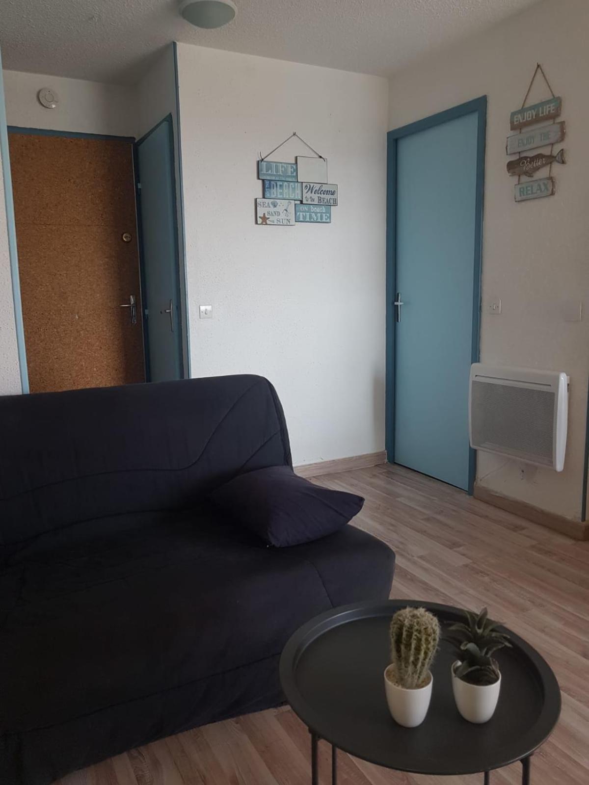 T2 Sur Le Port Avec Parking Apartment Gruissan Bagian luar foto